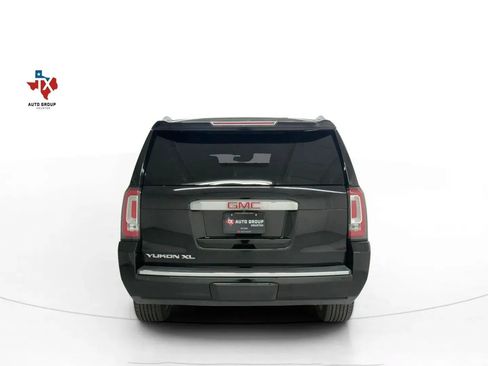 Used 2019 GMC Yukon XL Denali w/ Denali Ultimate Package image 9