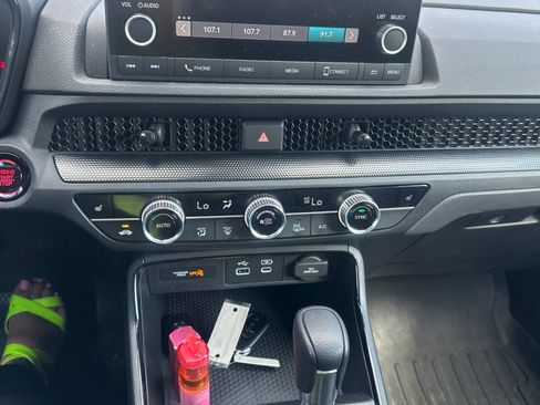 Used 2024 Honda CR-V EX image 2