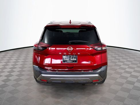 Used 2023 Nissan Rogue SL FWD image 6