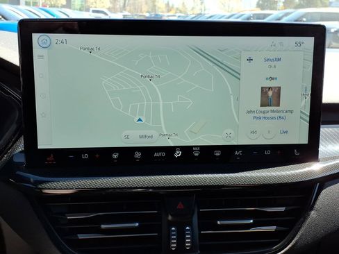 Used 2024 Ford Escape ST-Line w/ Tech Pack #1 image 18