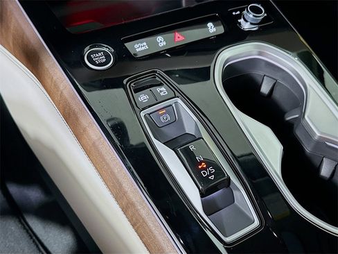 New 2026 Audi A6 Premium Plus image 22