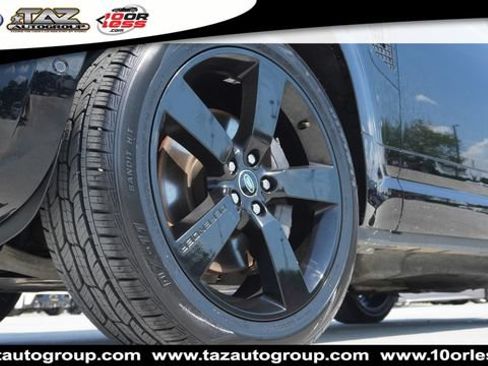Used 2023 Land Rover Defender 110 X-Dynamic SE AWD/4WD image 4