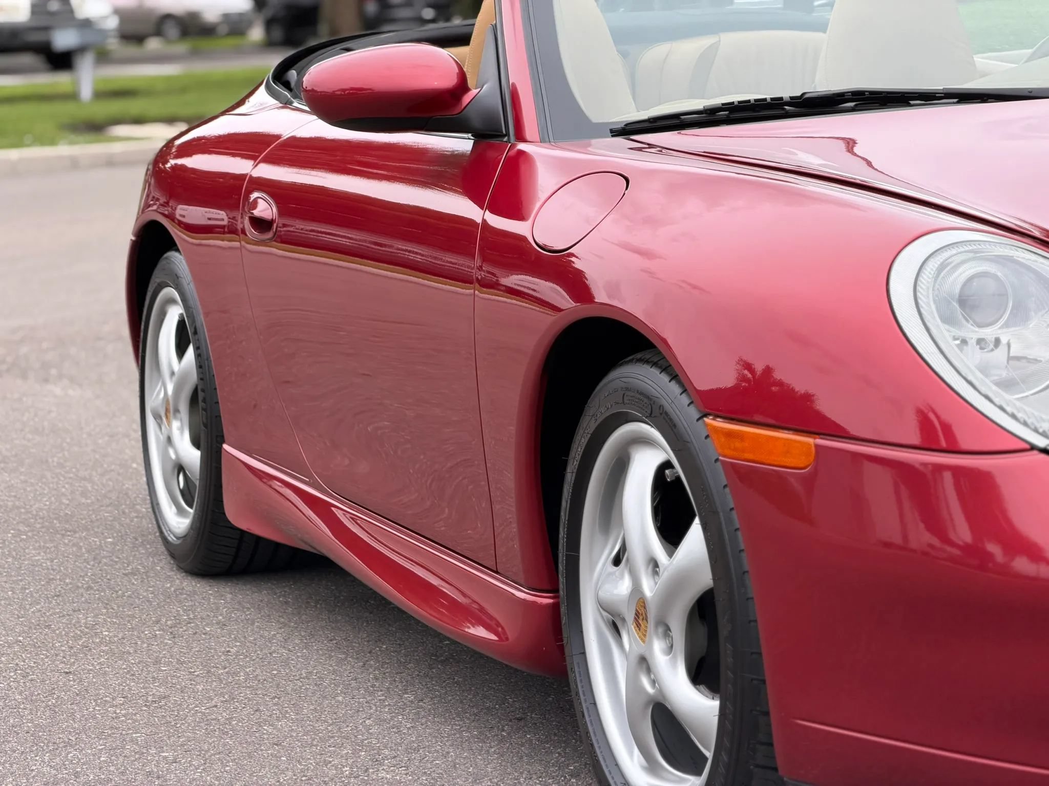 Used 2001 Porsche 911 Cabriolet image 70