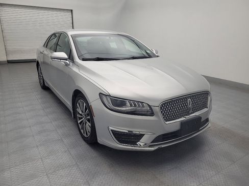 Used 2018 Lincoln MKZ Select w/ Select Plus Package image 13