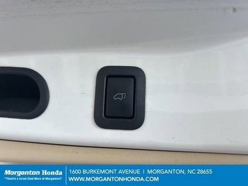 Used 2015 Toyota Highlander Limited Platinum image 36