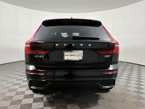 Certified 2025 Volvo XC60 B5 Core w/ Climate Package image 9