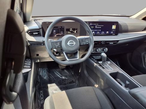 Used 2026 Nissan Kicks S FWD image 4