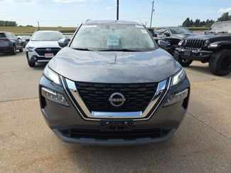 Used 2023 Nissan Rogue SV w/ SV Premium B Package AWD/4WD video 2