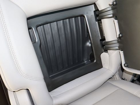 Used 2022 GMC Sierra 1500 SLT w/ SLT Premium Plus Package image 22