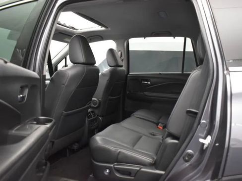 Used 2021 Honda Pilot Special Edition image 15