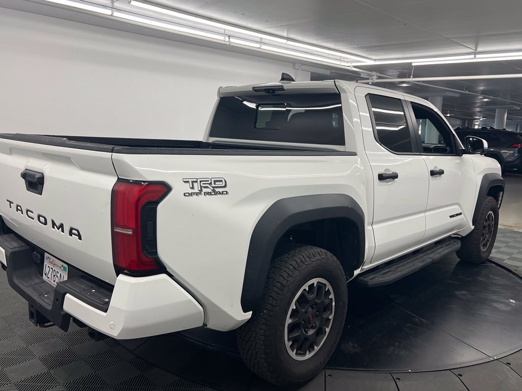 Used 2024 Toyota Tacoma TRD Off-Road w/ TRD Off Road Premium Package AWD/4WD image 6
