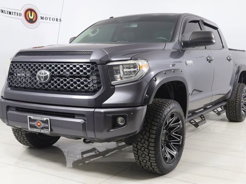 Used 2019 Toyota Tundra Platinum image 5