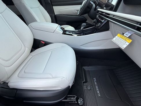 New 2026 Hyundai Tucson SEL Plus FWD image 10