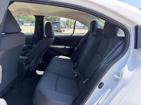 Used 2025 Toyota Corolla LE FWD image 24