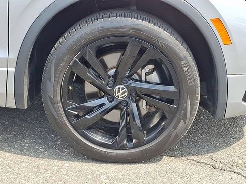 Used 2024 Volkswagen Tiguan SE R-Line AWD/4WD image 27