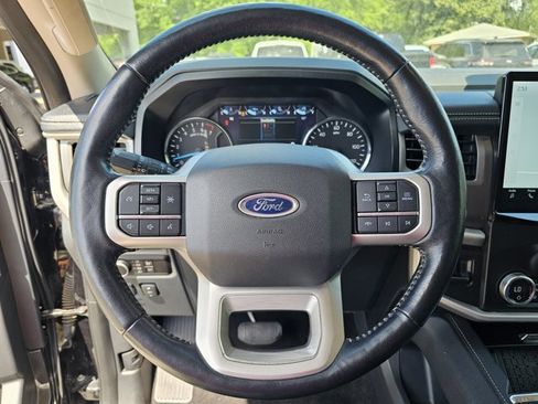 Used 2023 Ford Expedition Max XLT AWD/4WD image 38