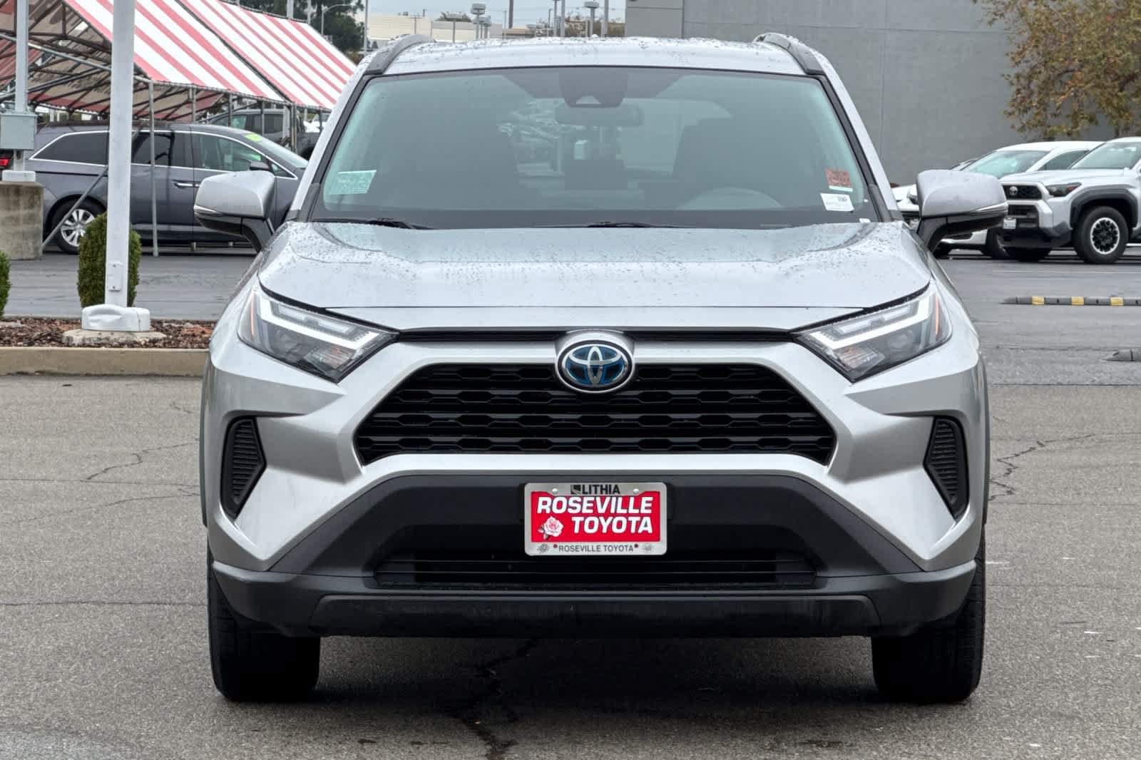 Used 2023 Toyota RAV4 XLE AWD/4WD image 10