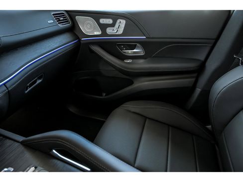 New 2026 Mercedes-Benz GLE 450 4MATIC image 18