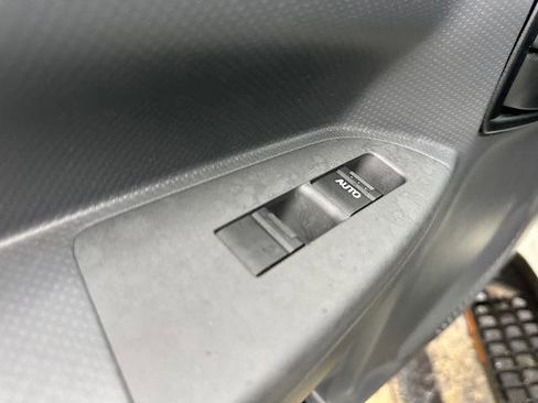 Used 2023 Chevrolet Low Cab Forward 5500XD image 13