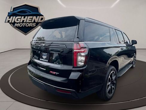 Used 2023 Chevrolet Suburban RST w/ Luxury Package AWD/4WD image 8