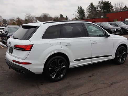 Used 2025 Audi Q7 3.0T Premium Plus w/ Premium Plus Package image 5