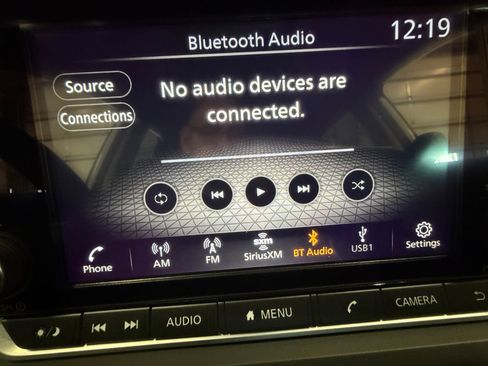 Used 2023 Nissan Rogue SV image 16