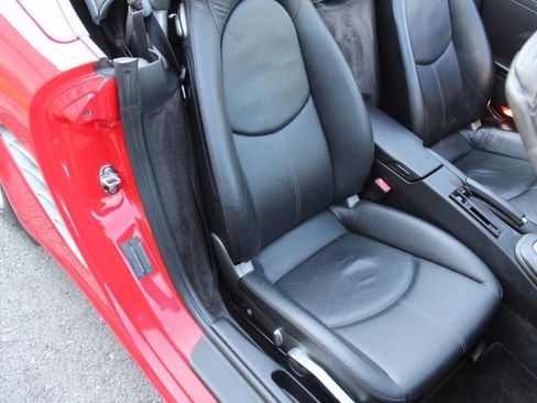 Used 2005 Porsche Boxster RWD image 13