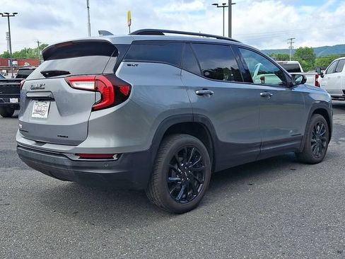 Certified 2023 GMC Terrain SLT w/ Tech Package AWD/4WD image 6