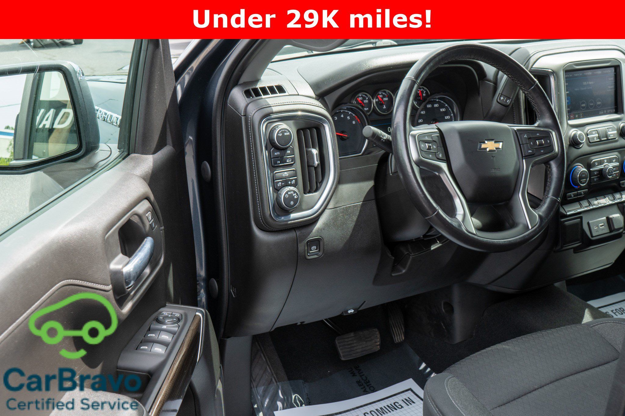 Used 2022 Chevrolet Silverado 1500 LT AWD/4WD image 12