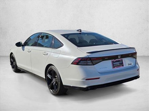 Used 2025 Honda Accord Sport image 8