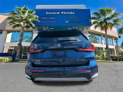 Used 2025 BMW X1 xDrive28i image 6