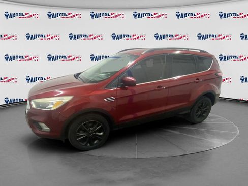 Used 2018 Ford Escape SE w/ SE Sync 3 Package image 6