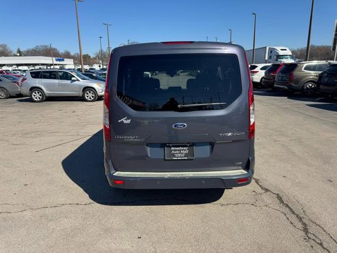 Used 2014 Ford Transit Connect Titanium image 4