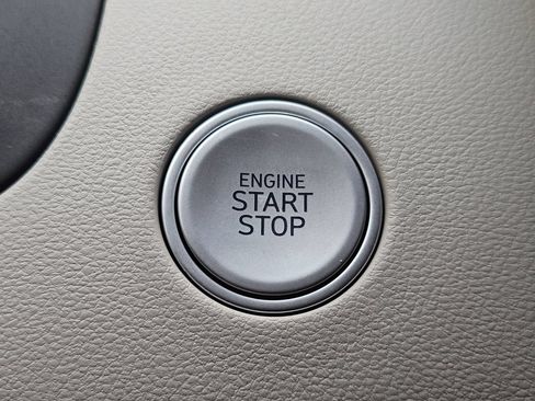 Certified 2023 Hyundai Tucson SEL w/ Convenience Package FWD image 16