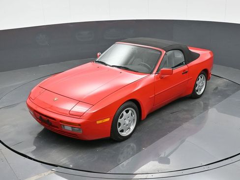 Used 1990 Porsche 944 Cabriolet image 18