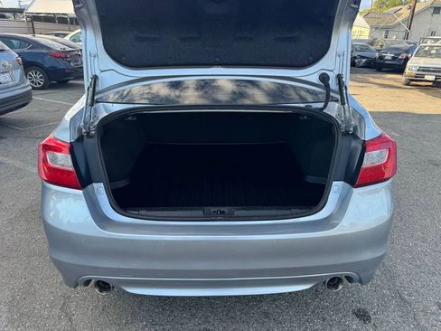 Used 2017 Subaru Legacy 3.6R Limited image 12