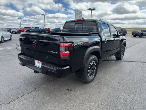 Used 2022 Nissan Frontier PRO-4X AWD/4WD image 5
