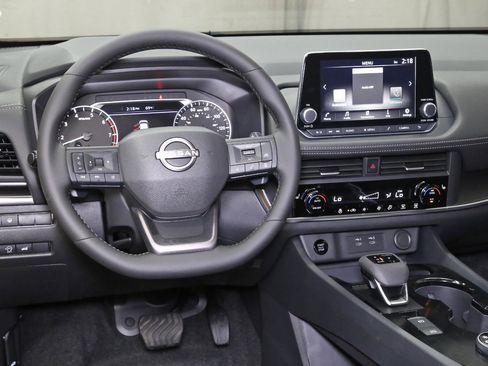 New 2026 Nissan Rogue SV image 2