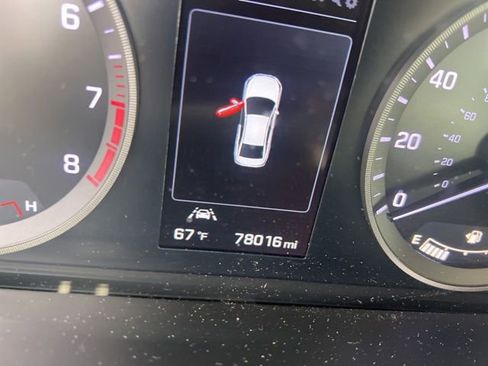 Used 2015 Hyundai Sonata Limited w/ Option Group 06 FWD image 11