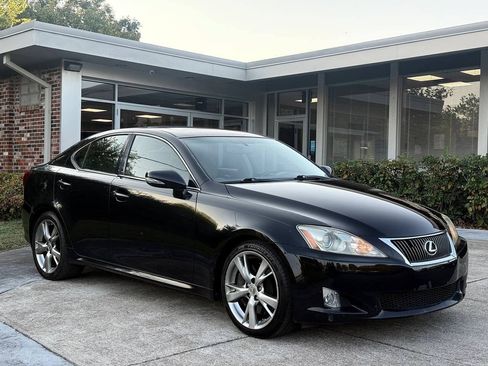 Used 2009 Lexus IS 350 RWD image 7