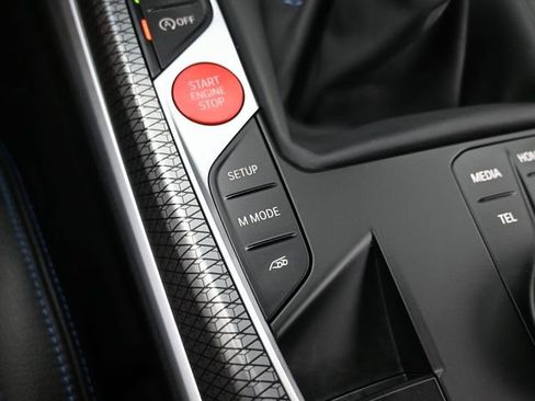 Used 2023 BMW M2 w/ Lighting Package RWD image 28