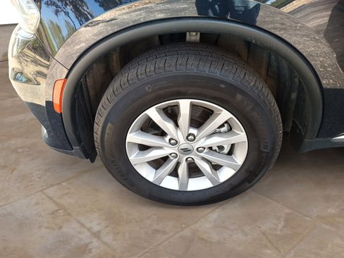 Certified 2024 Dodge Durango SXT image 25