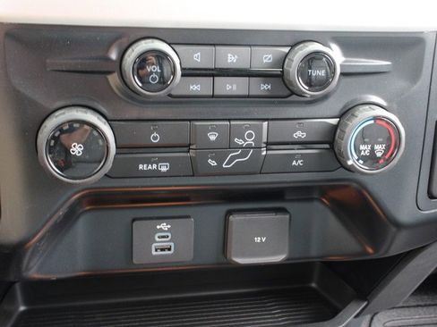 New 2024 Ford F550 4x4 SuperCab Super Duty image 25