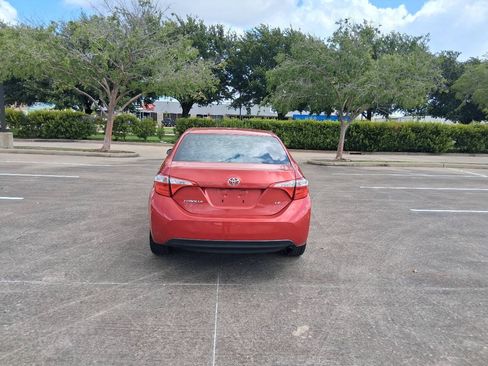 Used 2016 Toyota Corolla LE FWD image 5