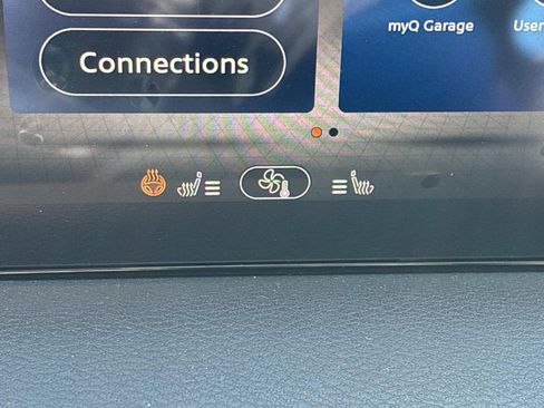 New 2026 Nissan Sentra SR image 15