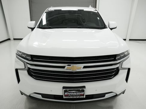 Used 2023 Chevrolet Tahoe LT w/ Luxury Package image 2