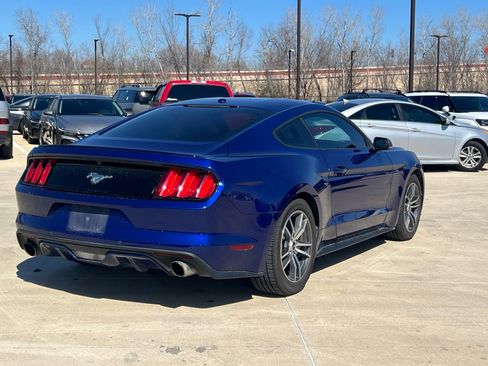 Used 2016 Ford Mustang Premium image 12