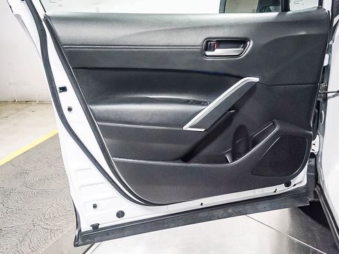 Certified 2023 Toyota Corolla Cross XLE w/ Convenience Package image 24