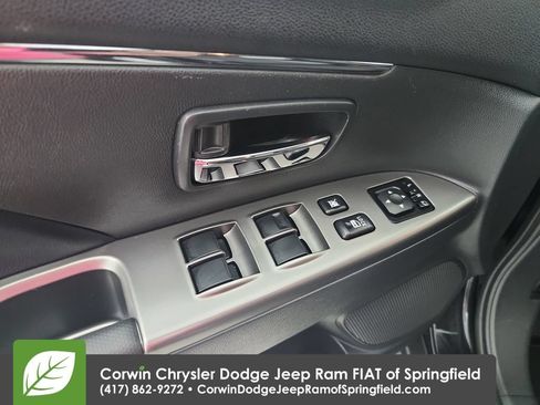 Used 2025 Mitsubishi Outlander Sport SE AWD/4WD image 20