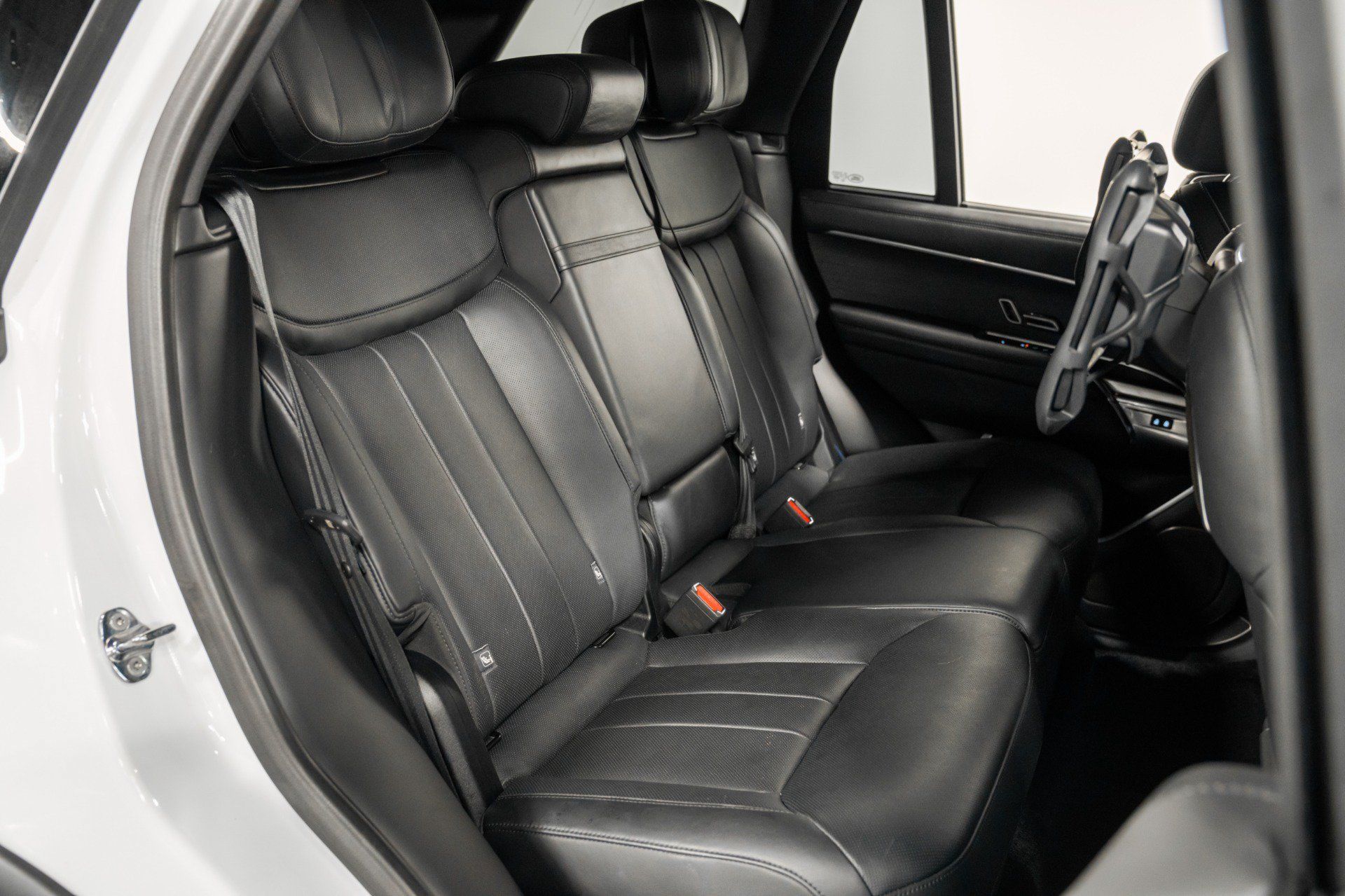 Used 2024 Land Rover Range Rover Autobiography AWD/4WD image 32